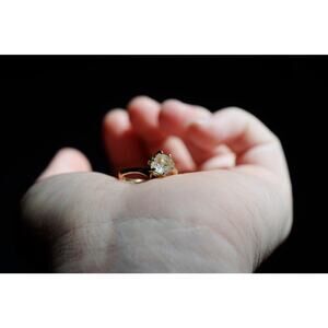 alternative raw diamond engagement ring raw crystal size 4 5 6 7 8 8 9 10 11 12